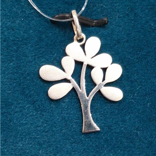 92.5 ITALIAN SILVER CHAIN PENDENT
